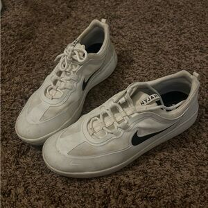 Nike Men's NYJAH Shoes
